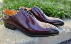 Burnished Calfskin Lace-Up Oxford Chestnut