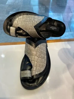 Corrente Exotic Printed Calfskin Sandal Taupe/Black