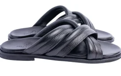 Pelle "Balaer" Slip-On Calfskin Sandal Black