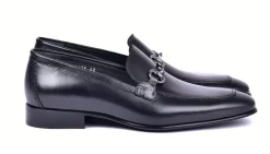 Style: 4428-Buckle-Black