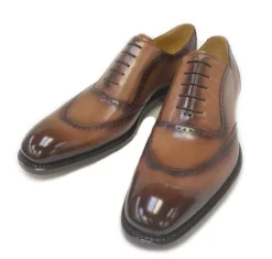 Style: Charlton-Walnut