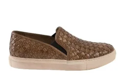 Style: Enea-Brown