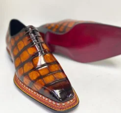 Style: Ghost-Cognac