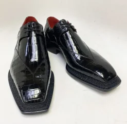 Style: Legend-Black