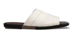 Style: R20672-White