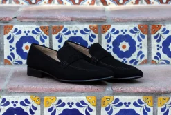 Style: 4428S-Black